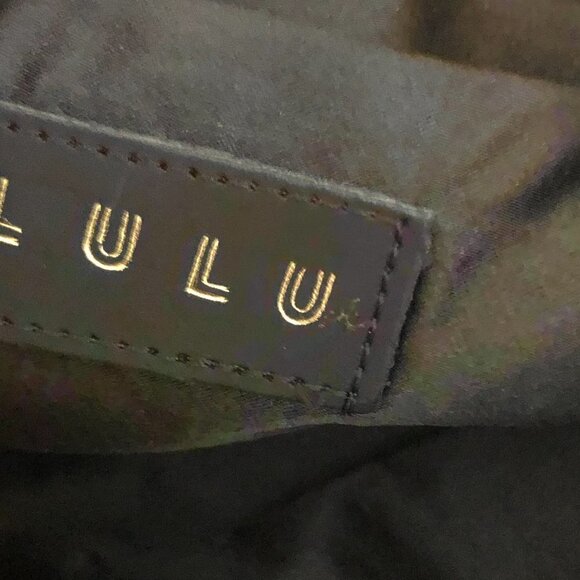 Lulu Satin Metallic Beaded Fringe Crossbody Bag - NEW - Picture 3 of 9